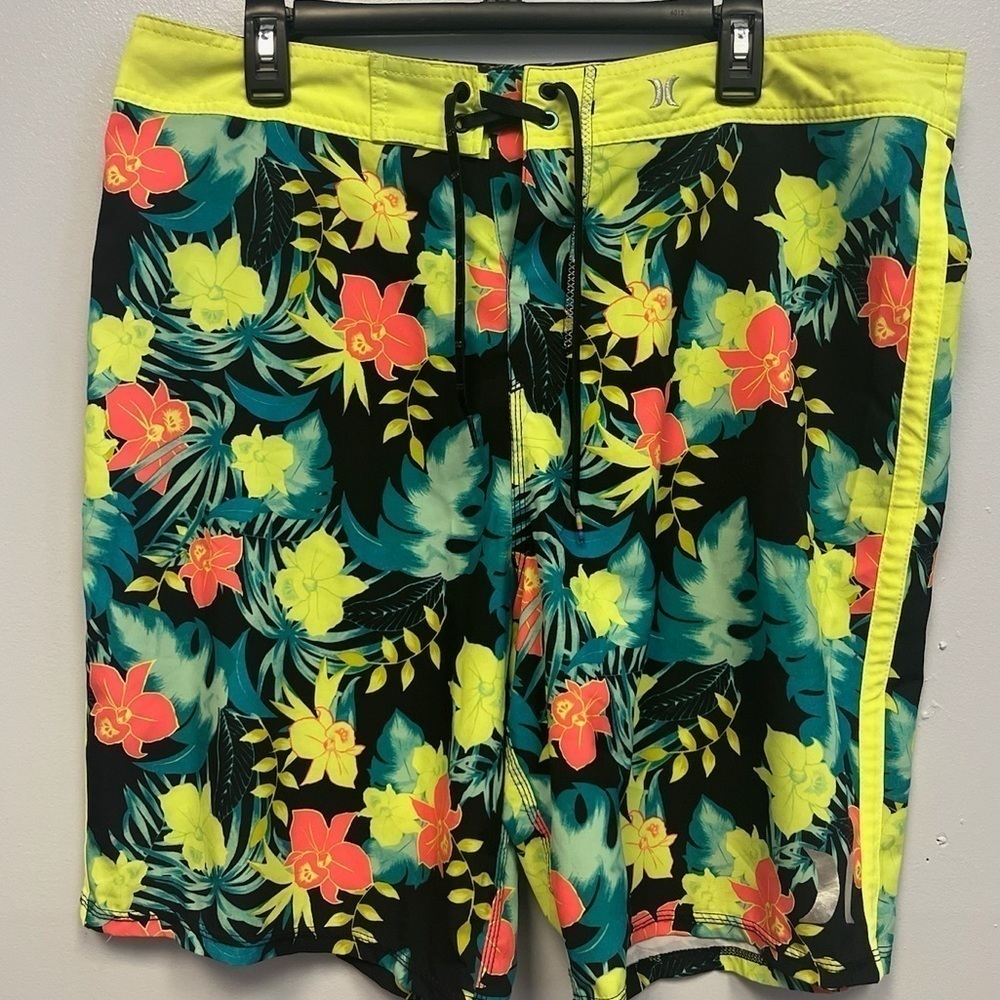 0224-20 Hurley Board Shorts